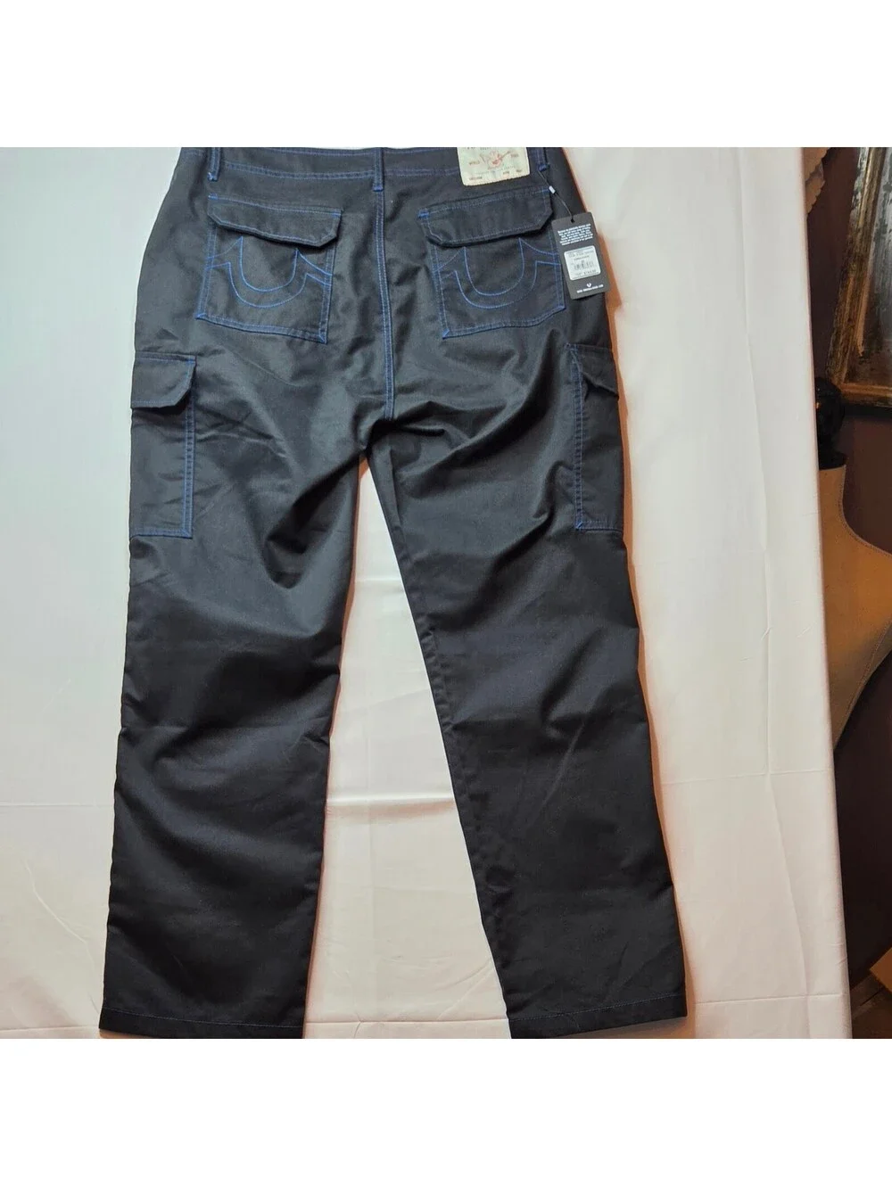 NWT True Religion Men's Jet Black / Pacific Blue Cargo Pants Size 36x32